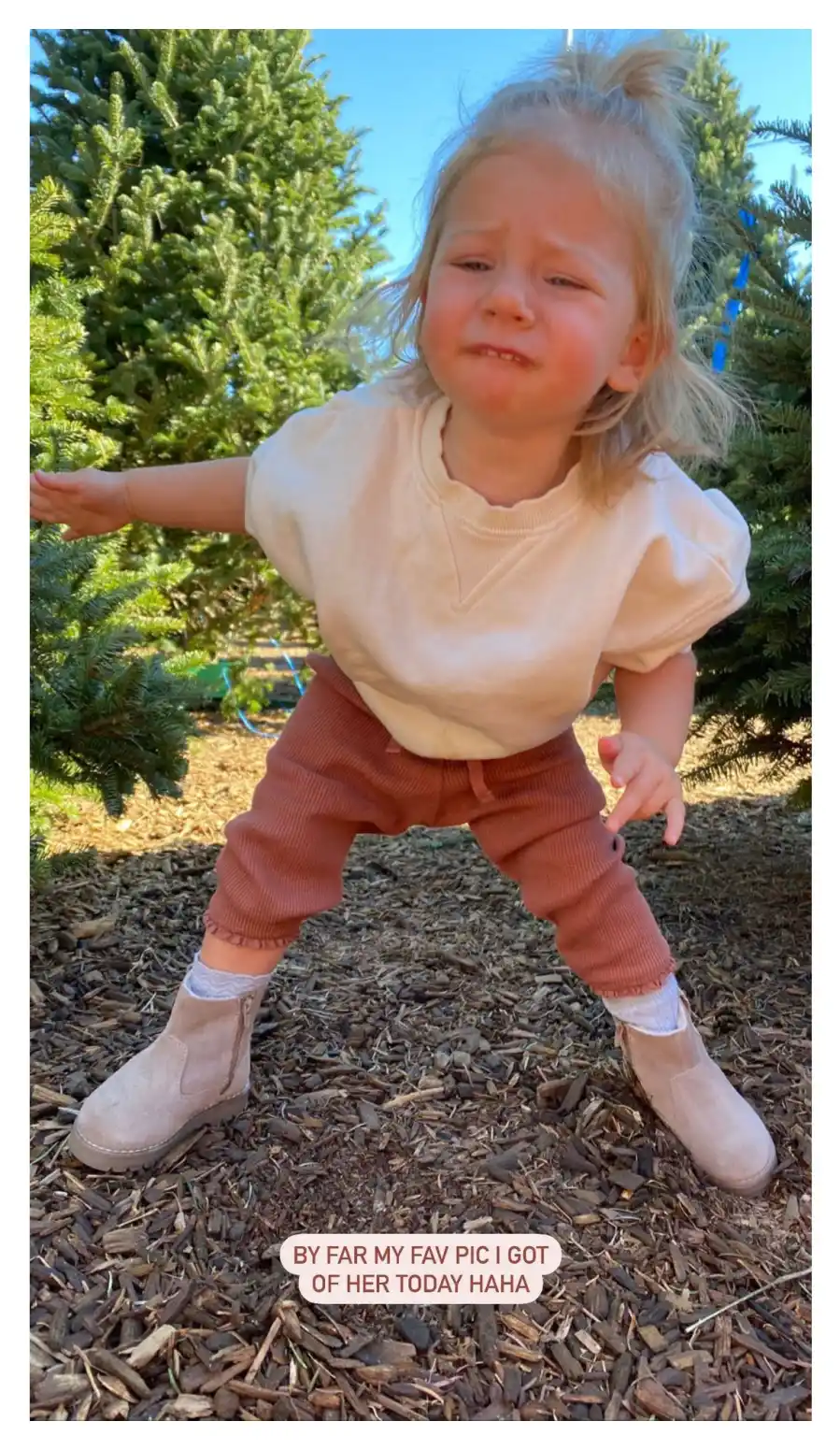 Lauren Burnham Defends Christmas Tree Shopping With Daughter Following Arie Luyendyk Jr COVID Diagnosis