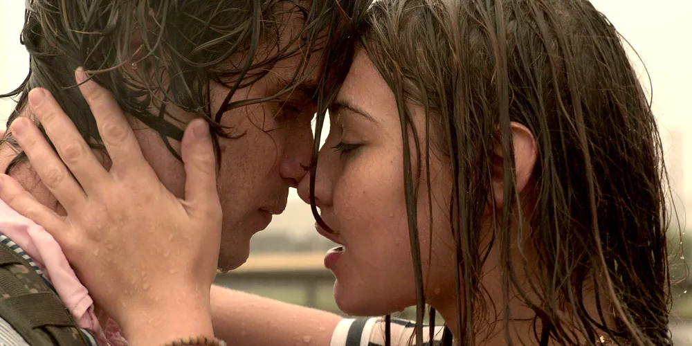 Madelyn Cline Confirms She&rsquo;s in Love With Her Favorite Person Chase Stokes 1