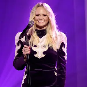 Miranda Lambert Settling Down CMAs 2020