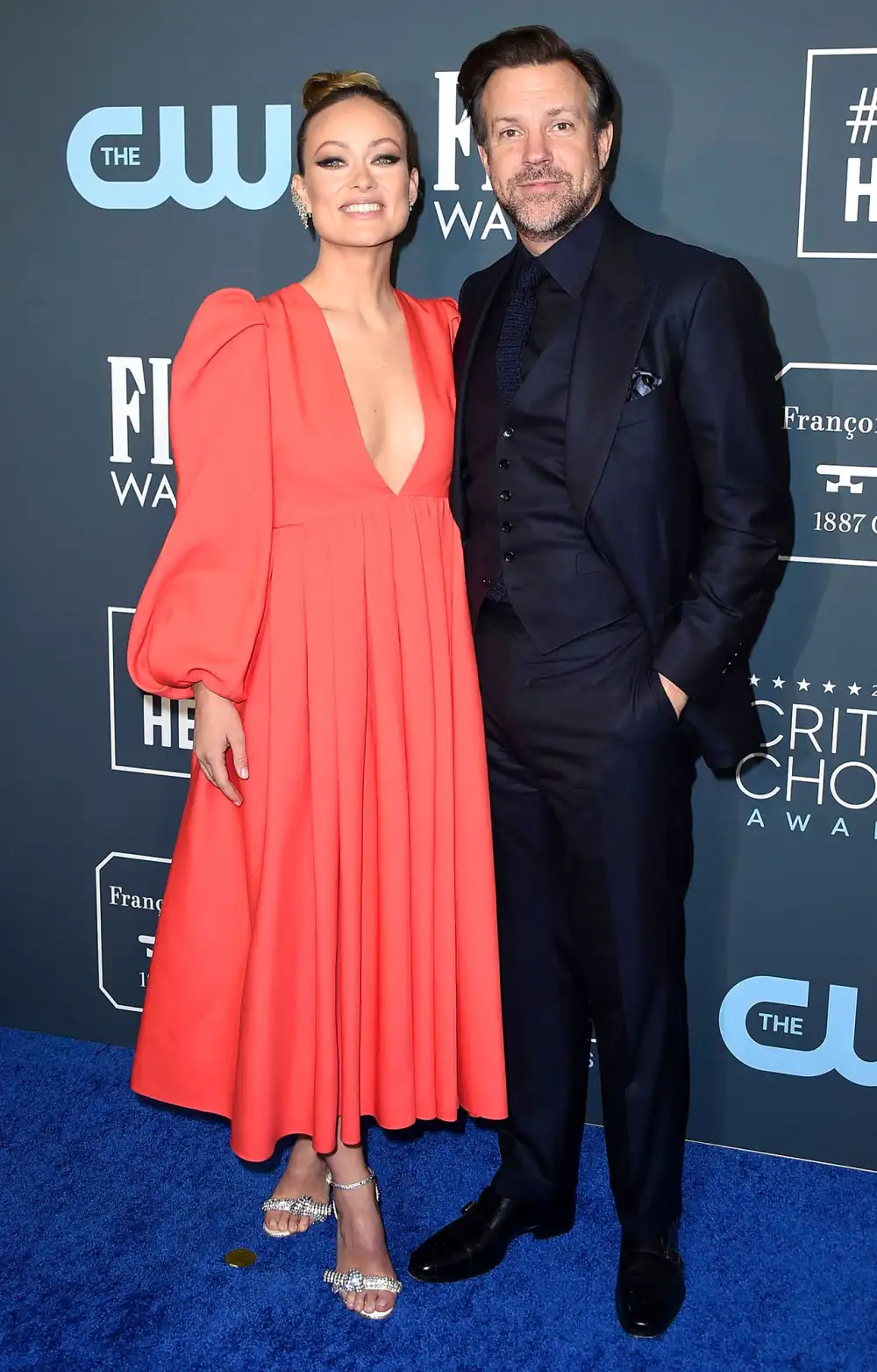 Olivia Wilde and Jason Sudeikis Hug It Out 3 Days After Split News