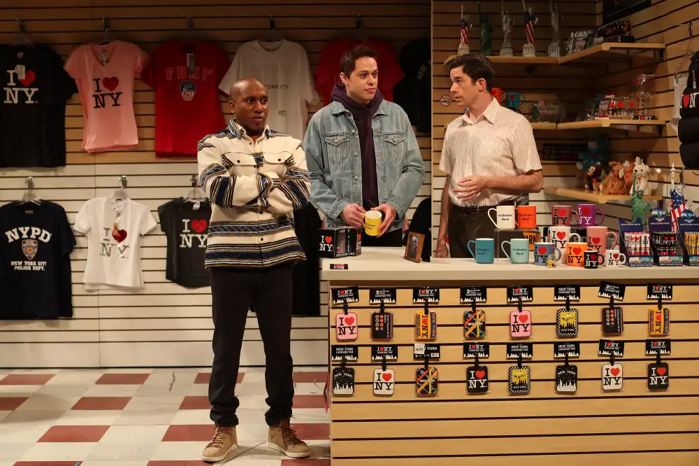 Pete Davidson Jokes About His &lsquo;Modest Bulge&rsquo; on 'Saturday Night Live'