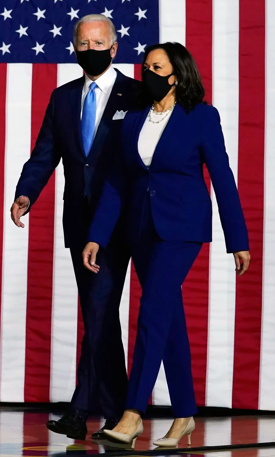 See Kamala Harris' Best Looks on the 2020 Presidential Election Campaign Trail