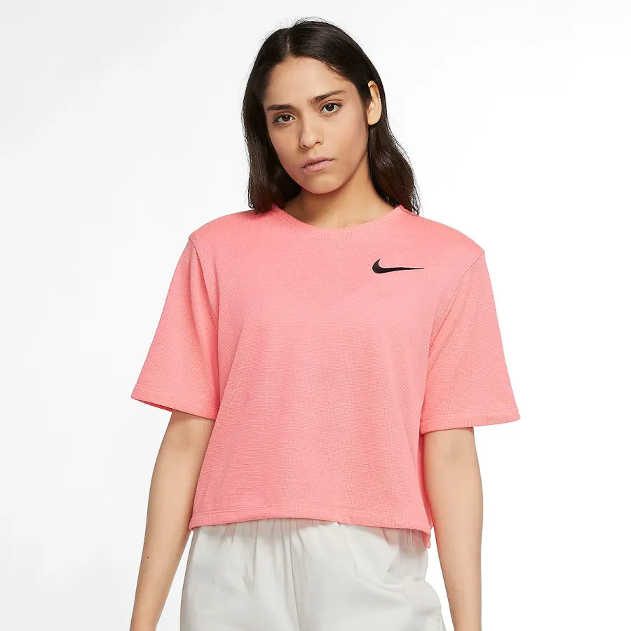 nike-logo-t-shirt-black-friday