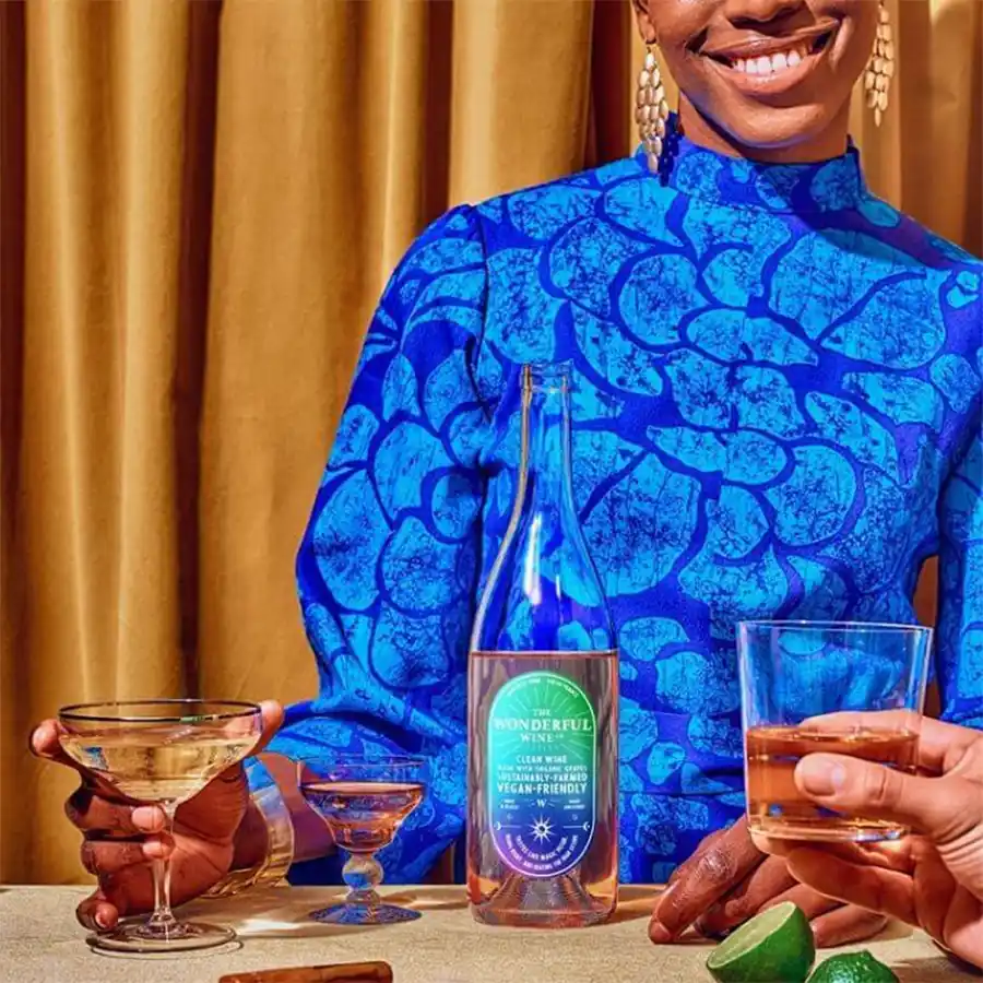 wonderful-wine-mom-holiday-gifts