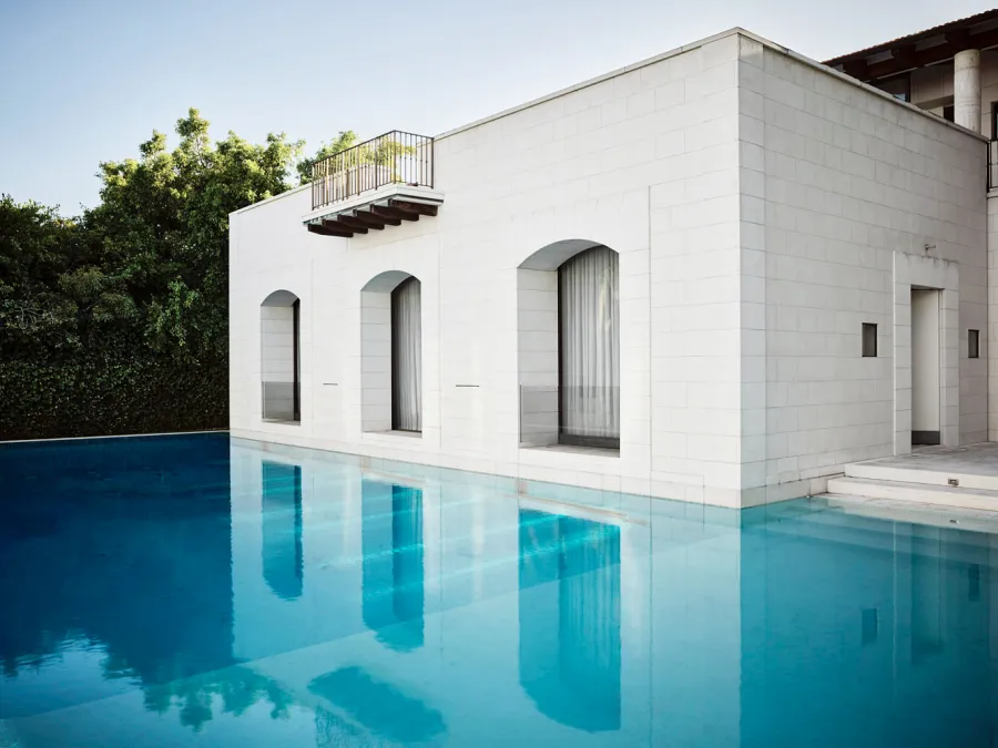 Scott Disick and Amelia Hamlin Go Househunting Together