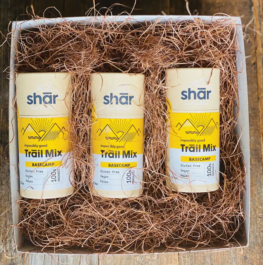 Beauty, Fashion and Lifestyle Picks to Gift This Holiday Season