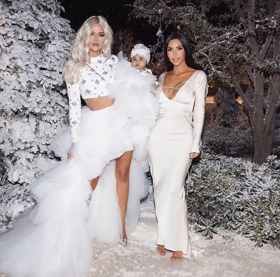 The Best Kardashian-Jenner Best Holiday Looks Of All Time