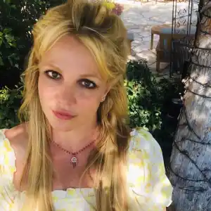 Britney Spears Shows Off Her Drastic New Haircut