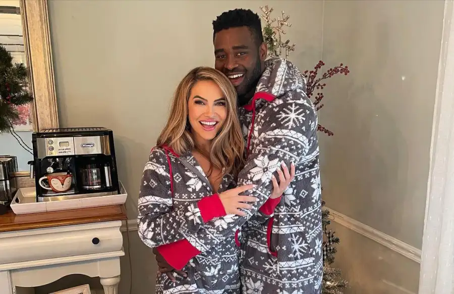 Chrishell Stause and Keo Motsepe’s Relationship Timeline December 2020 Christmas