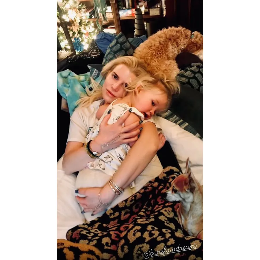 Jessica Simpson’s Cutest Pics With Birdie