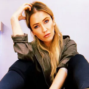 Kaitlyn Bristowe Shares COVID-19 Update Reveals She Cant Taste Smell Anything