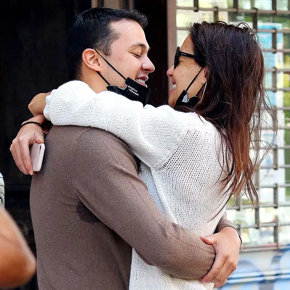 Katie Holmes Boyfriend Emilio Calls Her Amazing Birthday Tribute