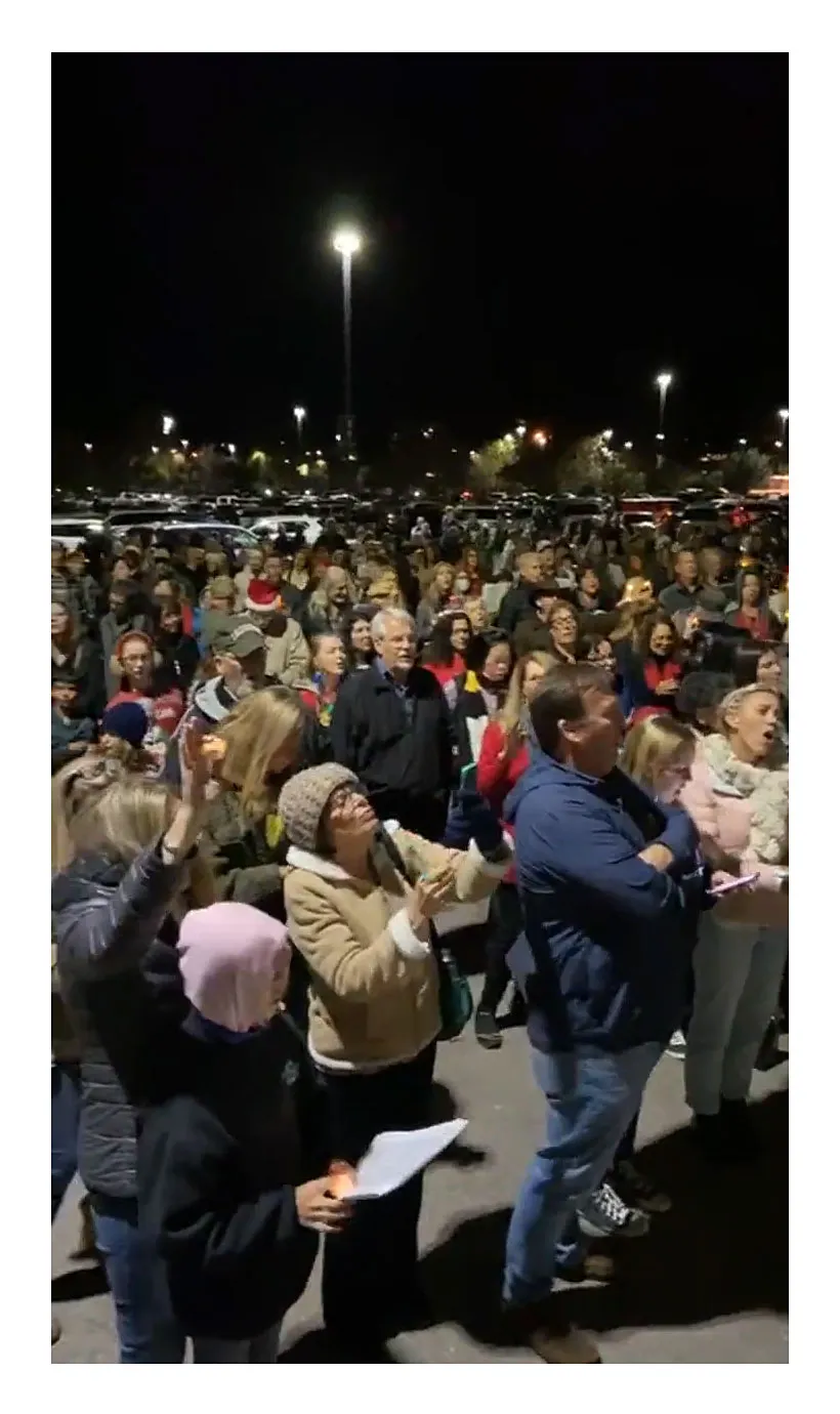 Kirk Cameron Slammed for Hosting Christmas Carol Protest