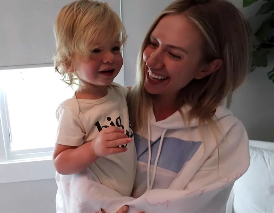 Lauren Burnham Alessi Big Sister Reveal