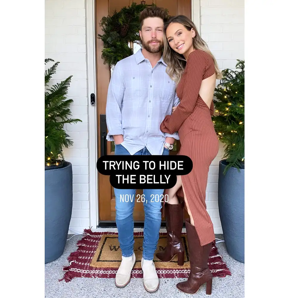 Bachelor&rsquo;s Lauren Bushnell Shares Baby Bump Pic After Pregnancy Announcement