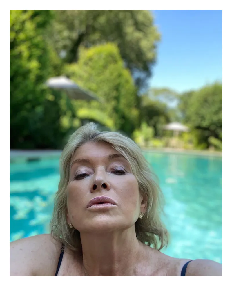 Martha Stewarts Thirst Trap Martha Stewart Instagram Best Photos of 2020