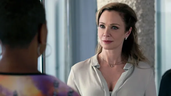 Tiny Pretty Things' Lauren Holly Was Drawn to Monique's Complicated Life — and Similarities to Herself