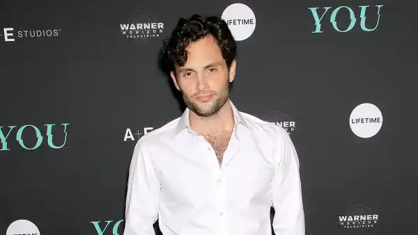 Penn Badgley XOXO TikTok