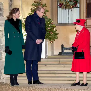 Prince William Kate Reunite With the Queen From 6 Feet Away After Trip