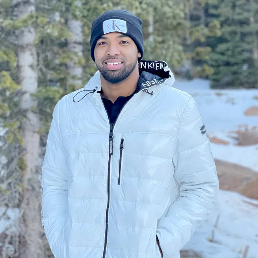 Who Is Ivan Hall Things Know About Bachelorette Finalist