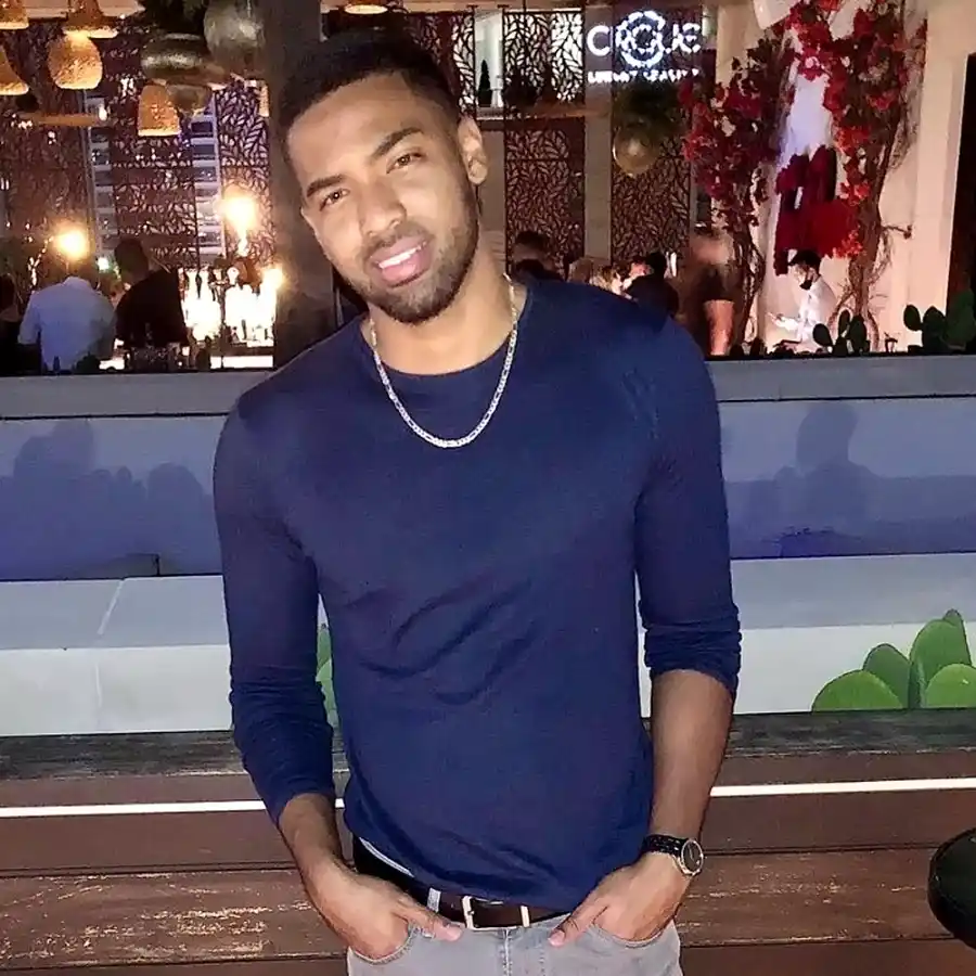 Who Is Ivan Hall Things Know About Bachelorette Finalist