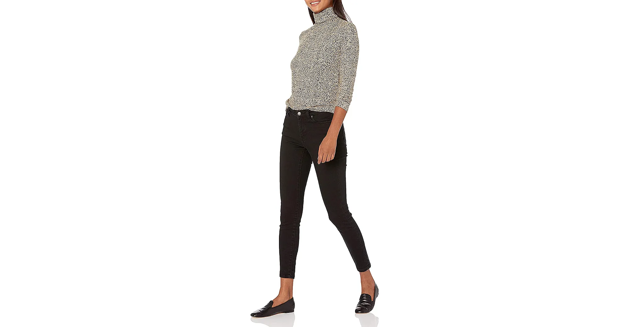 Amazon Essentials Classic-Fit Long-Sleeve Turtleneck Top