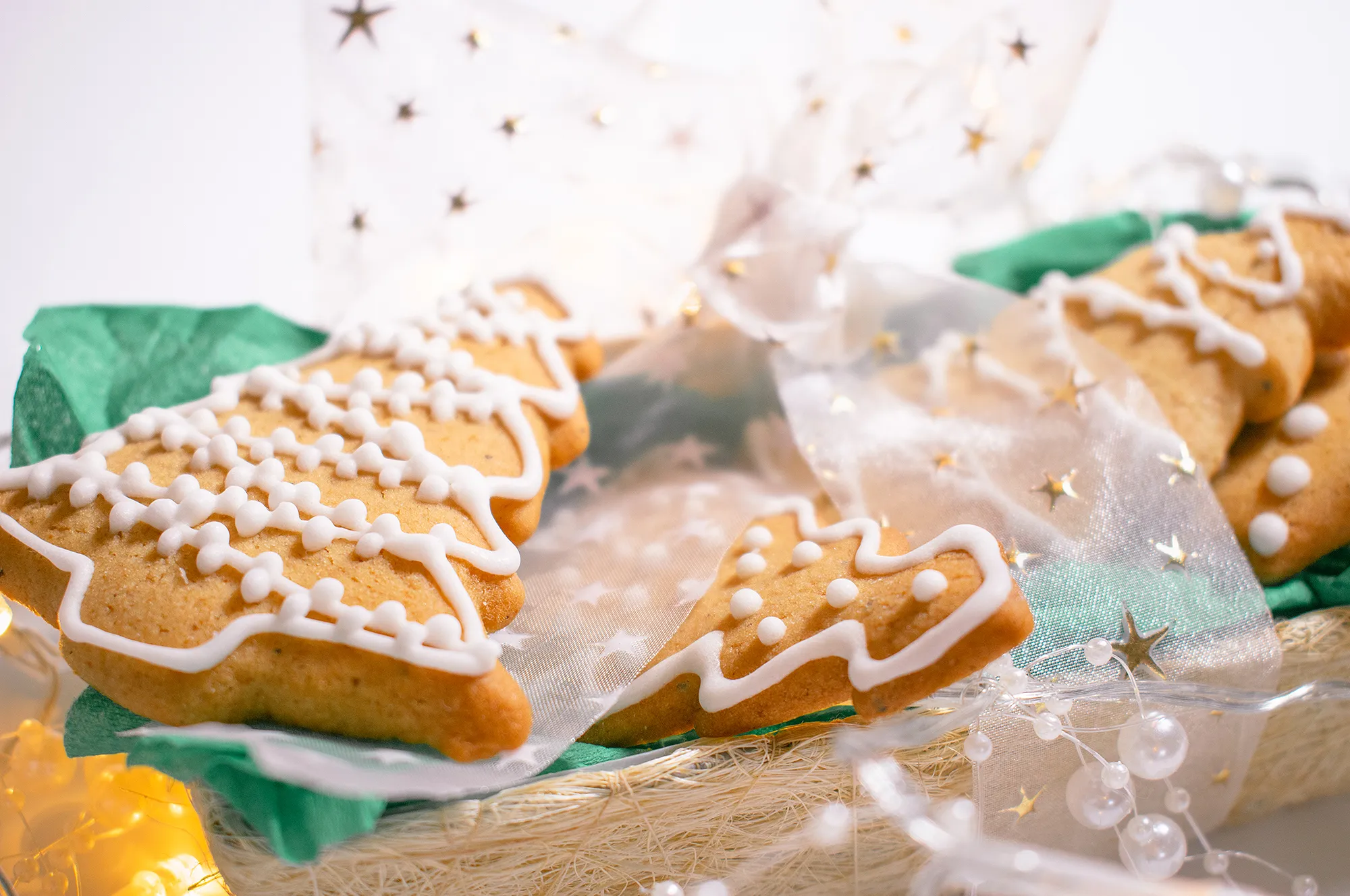 noom-holiday-treats-cookies