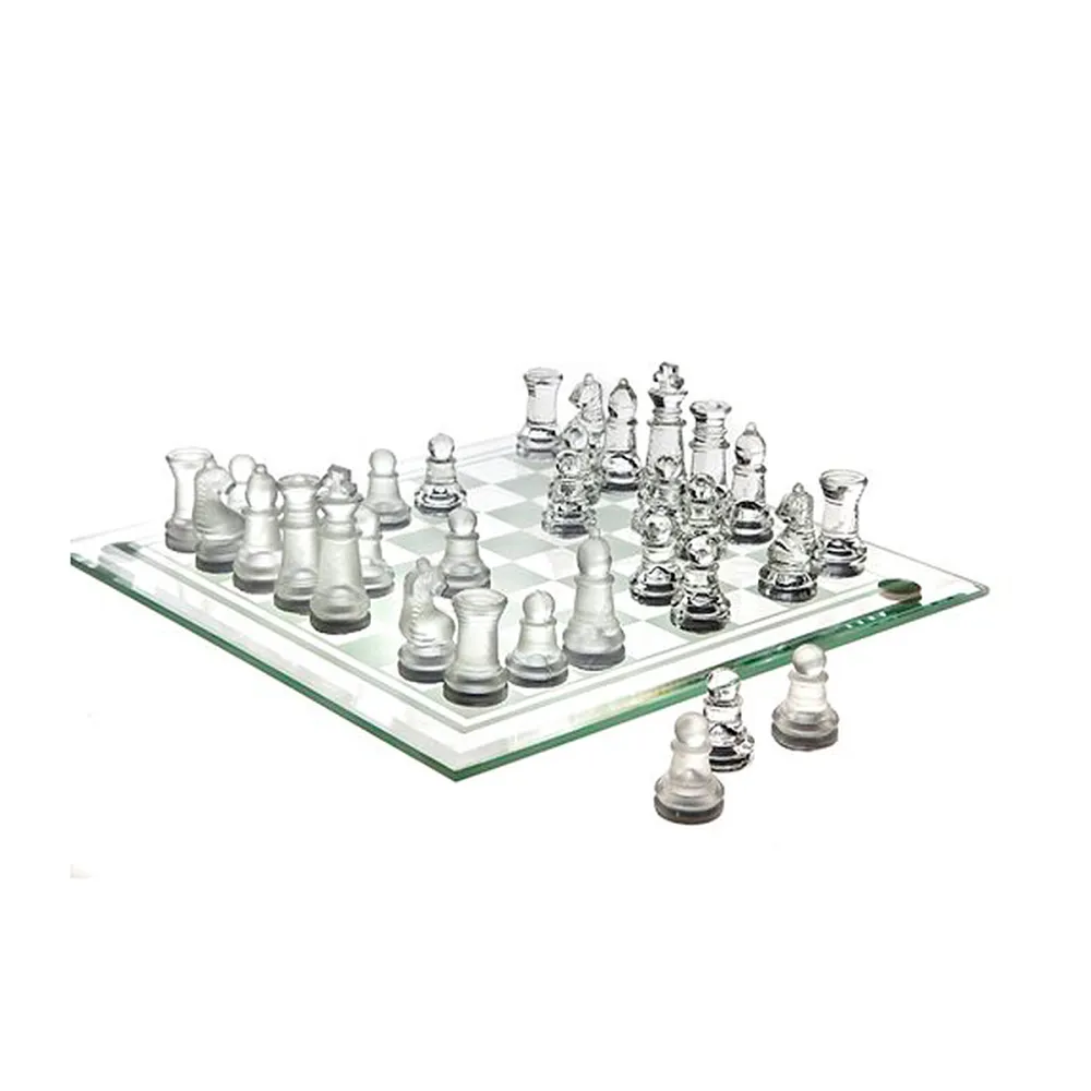 pop-culture-gifts-queens-gambit-chess-set