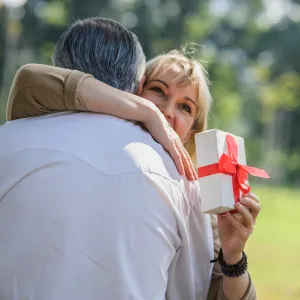 LifeToGo-Holiday-Gifts