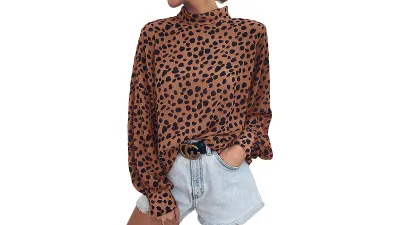 Valphsio Long-Sleeve Turtleneck Blouse