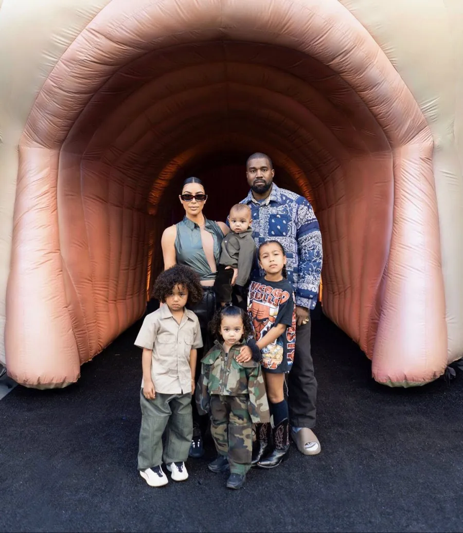 All the Signs Kim Kardashian Kanye West Were Headed Split