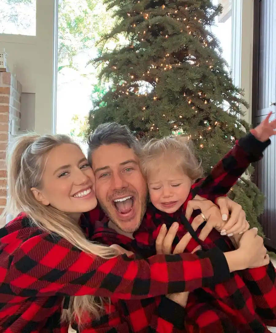 ‘Bachelor’ Stars Arie Luyendyk Jr. and Lauren Burnham’s Romance Timeline