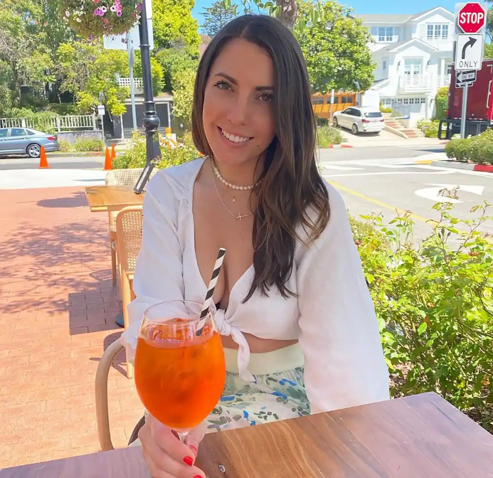 Bachelor&rsquo;s &lsquo;Queen&rsquo; Victoria Larson Is &lsquo;Not Letting All the Hate Get to Her,&rsquo; Friend Blames Editing