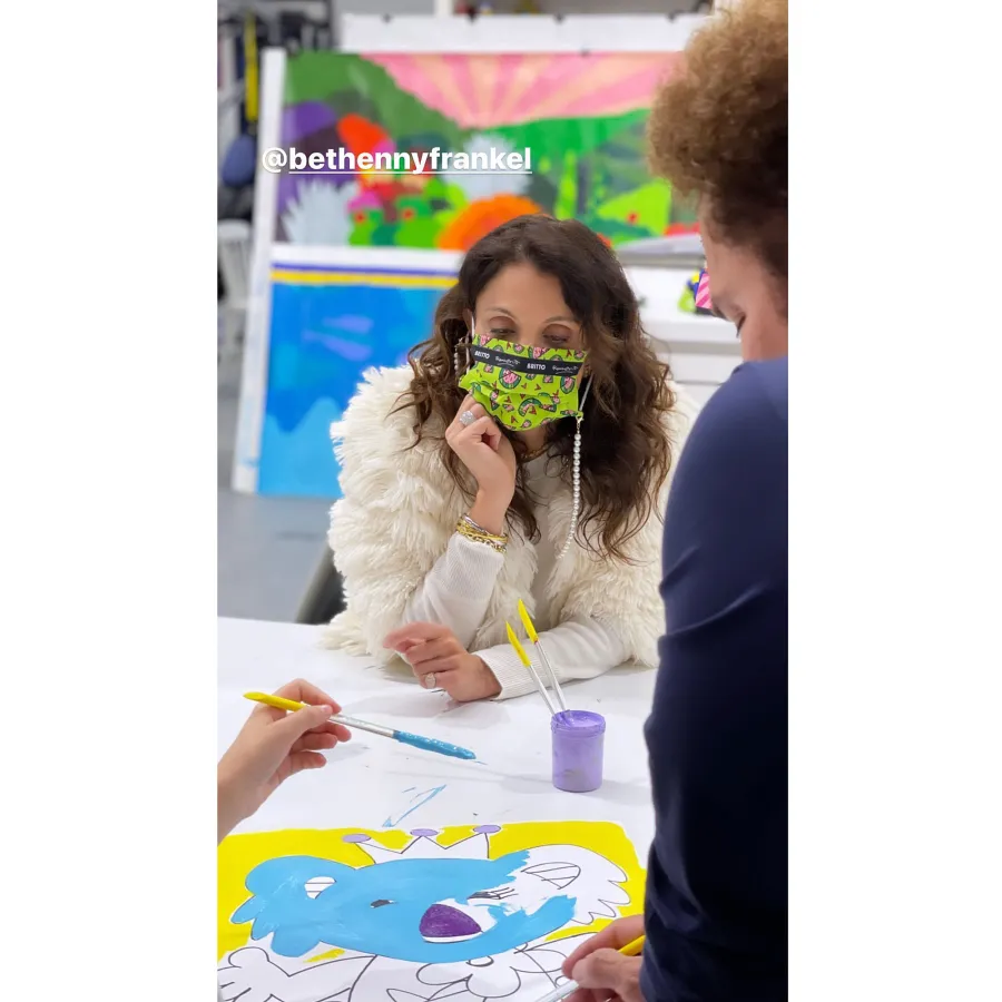 Bethenny Frankel Paul Bernon Spotted Holding Hands 2 Months After Split