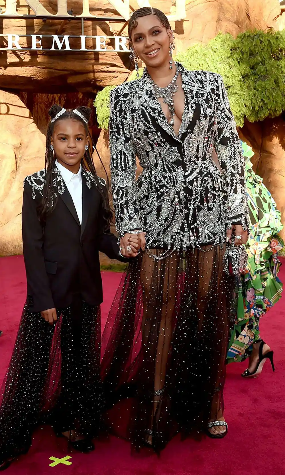 Beyonce Daughter Blue Ivy 9 Dances Like Aunt Solange Knowles