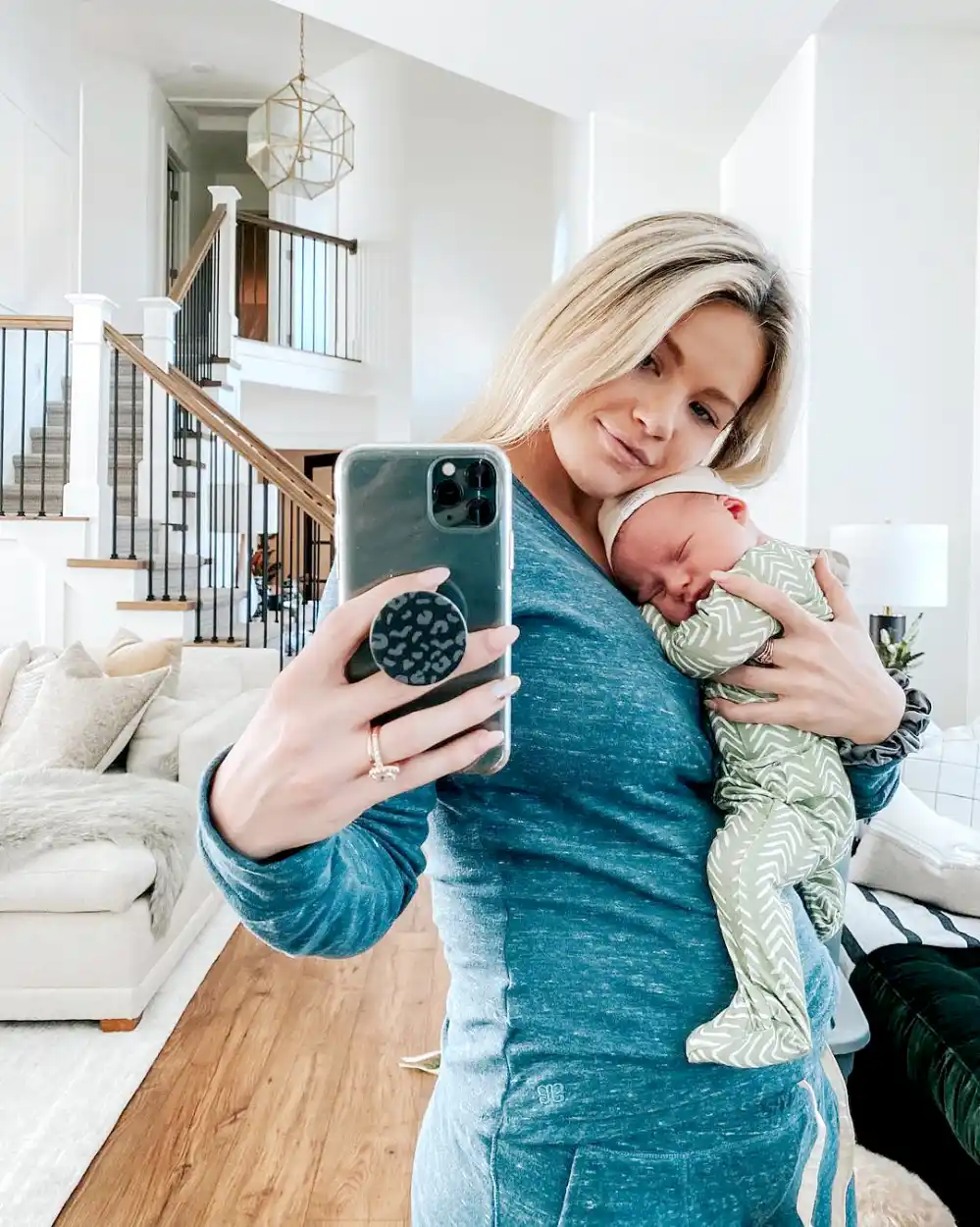 DWTS Witney Carson Is Still In Diaper After Giving Birth Son Leo