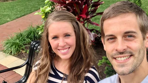 Derick Dillard Leaves Flirty Comment on Jill Duggar Workout Pics