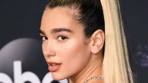 Dua Lipa Looks Unrecognizable in a Short Blonde Wig on U.K. ‘Vogue' Cover