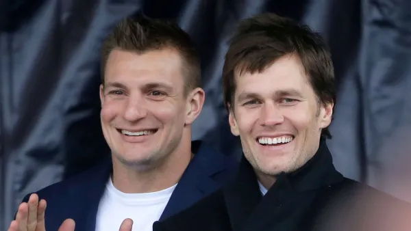 How Rob Gronkowski and Tom Brady Celebrated NFC Win Ahead of Super Bowl