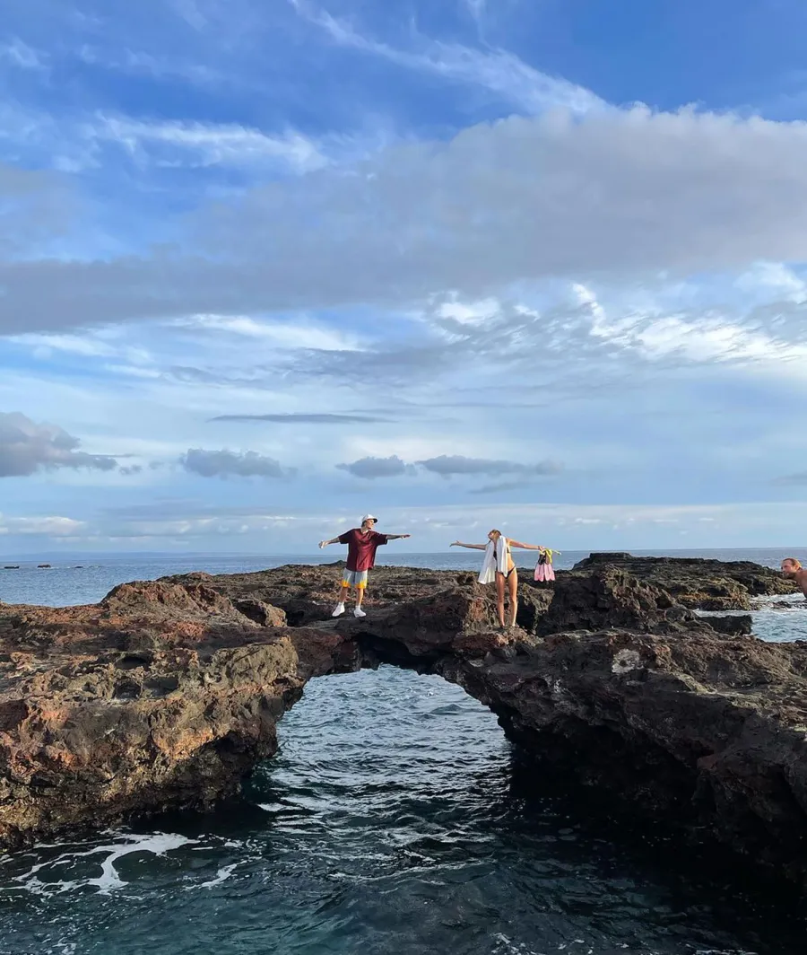 Inside Justin Bieber and Hailey Baldwin’s Romantic Hawaii Getaway