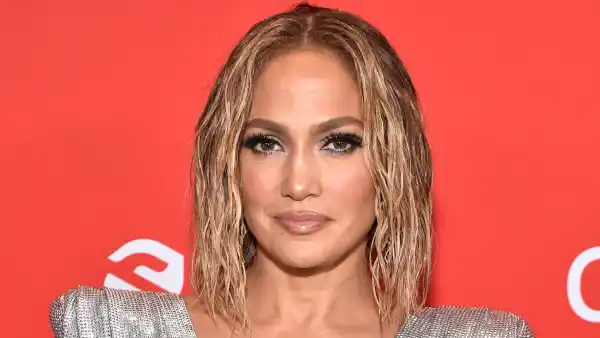 Jennifer Lopez Shuts Down Troll Who Claims She 'Definitely' Gets Botox: 'LOL That's Just my Face'