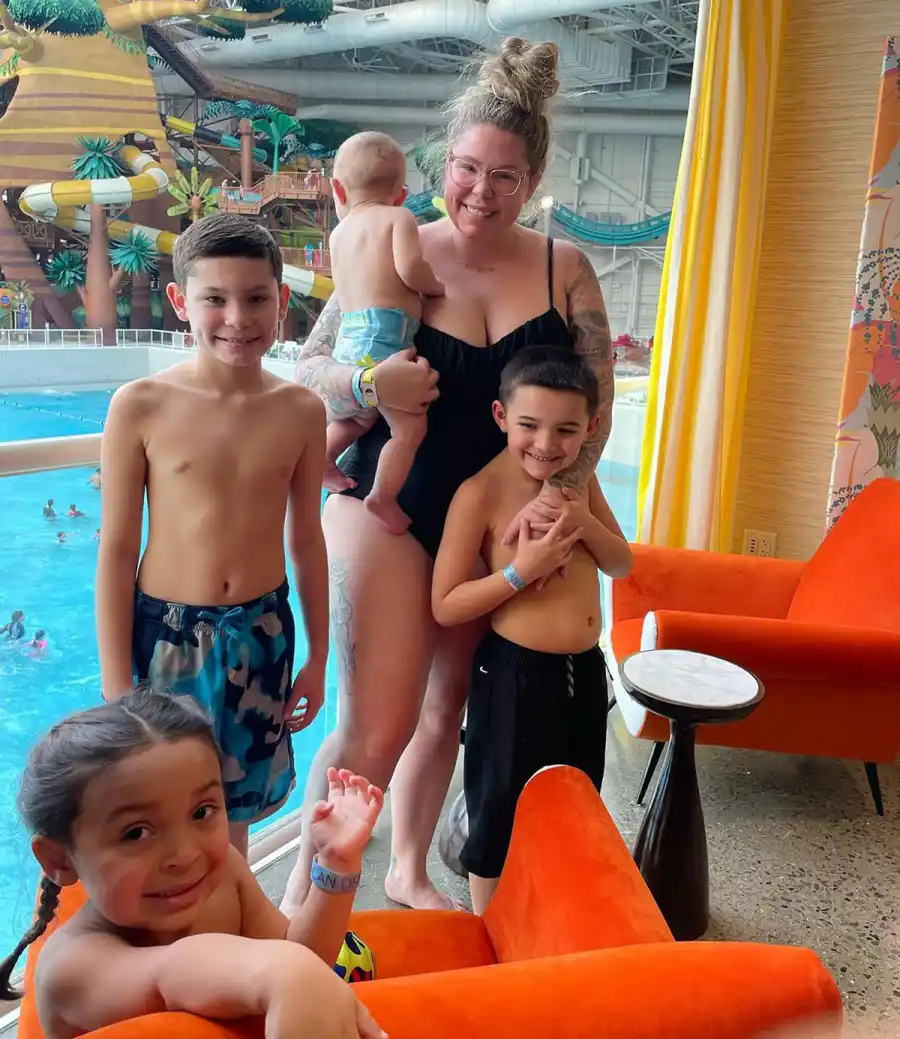 Kailyn Lowry Takes 4 Sons on ‘1st Water Park Trip’ Amid Pandemic: Pics