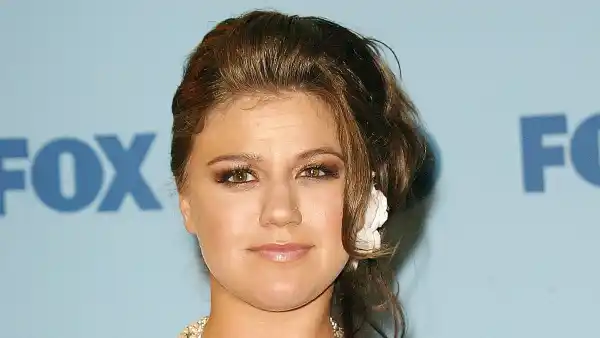 Kelly Clarkson Says Celebrities Were Mean Her During American Idol Days
