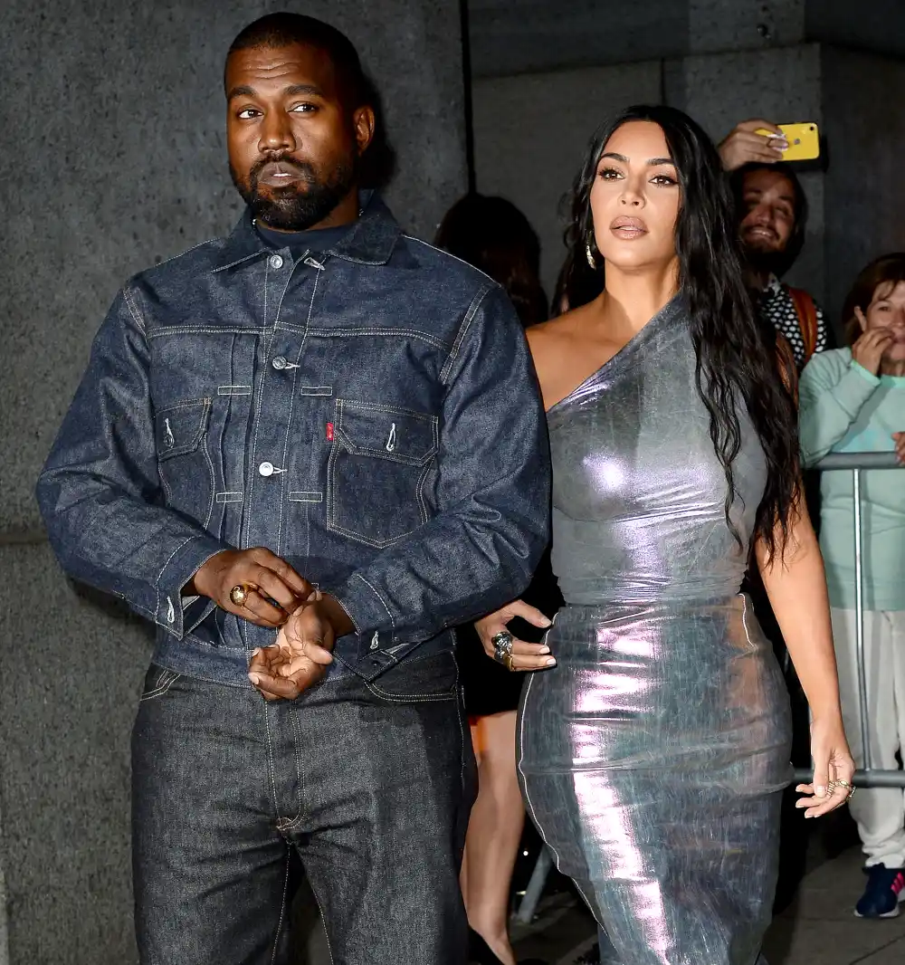 Kim Kardashian&rsquo;s Friends Are Surprised She Hasn&rsquo;t Filed for Divorce From Kanye West Yet