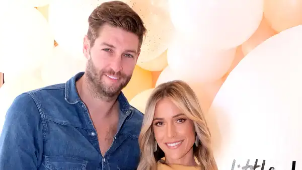 Kristin Cavallari and Jay Cutler Are Not Talking About ‘Getting Back Together’: ‘They Are Just Friends’