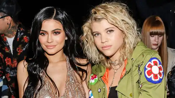 Kylie Jenner Unfollows Sofia Richie and More Friends on IG