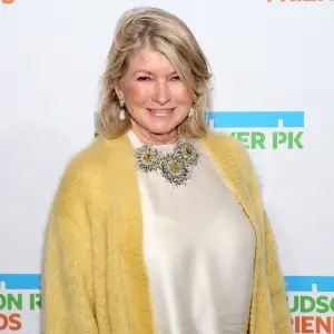 Martha Stewart Denies She Jumped the Line to Get COVID-19 Vaccine