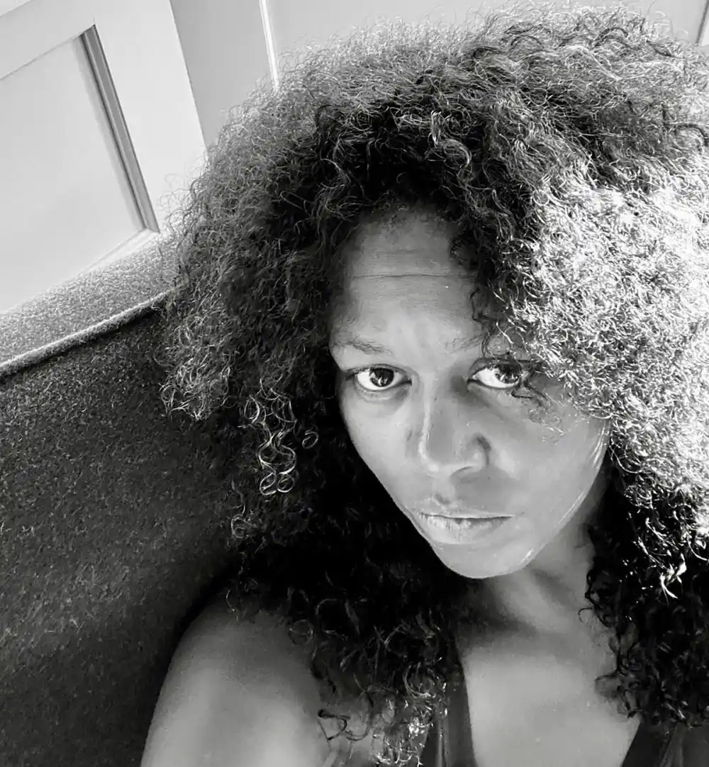 Michelle Obama's Makeup-Free Selfie Is a Thing of Beauty