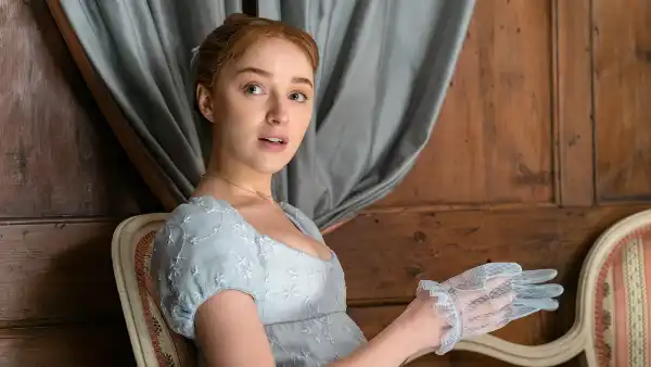 Phoebe Dynevor Awkward Naked Encounter Filming Bridgerton