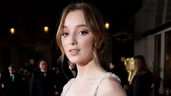 Phoebe Dynevor Explains How Bridgerton's Sex Scenes Are Empowering